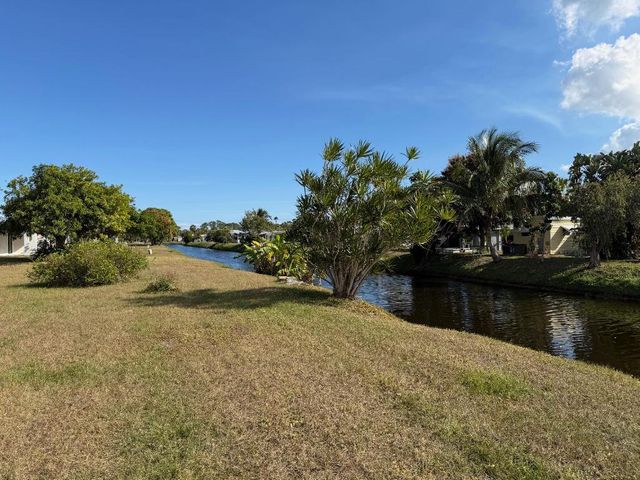 47 El Camino Real, Port St. Lucie, Port St Lucie, FL 34952