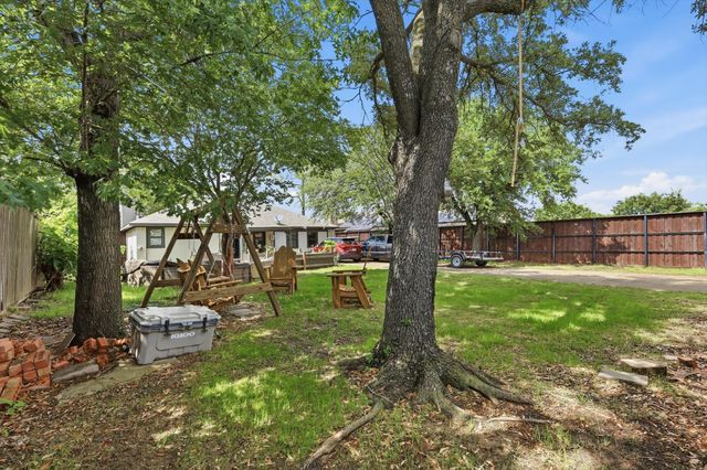 1810 Apache Trail, Mesquite, TX 75149