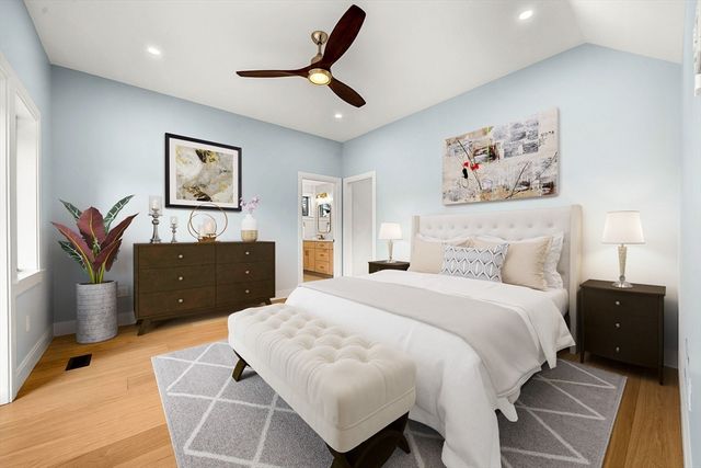 12 Woodward Ave, Gloucester, MA 01930