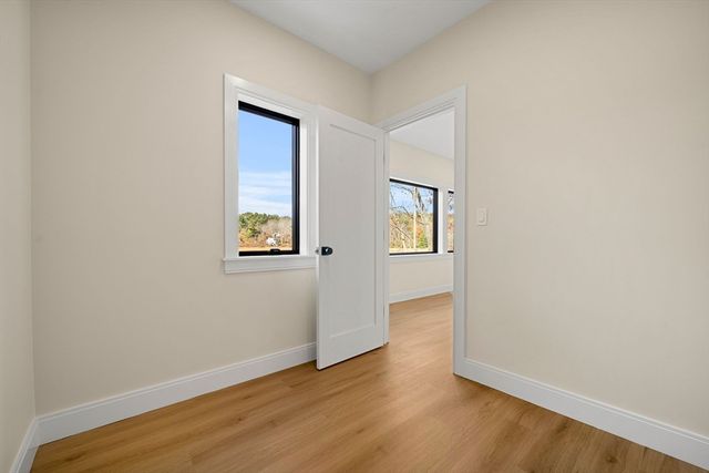 12 Woodward Ave, Gloucester, MA 01930