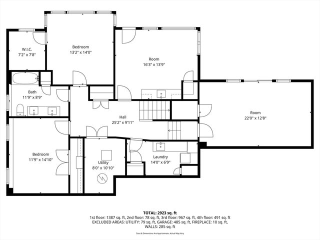 12 Woodward Ave, Gloucester, MA 01930