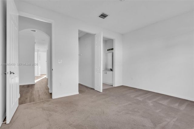 963 NE 42nd Ter 963, Homestead, FL 33033