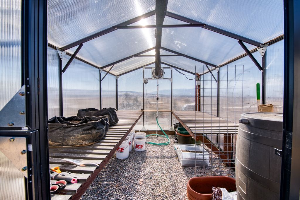 381 Sky West Lane, Hamilton, MT 59840 photo 12