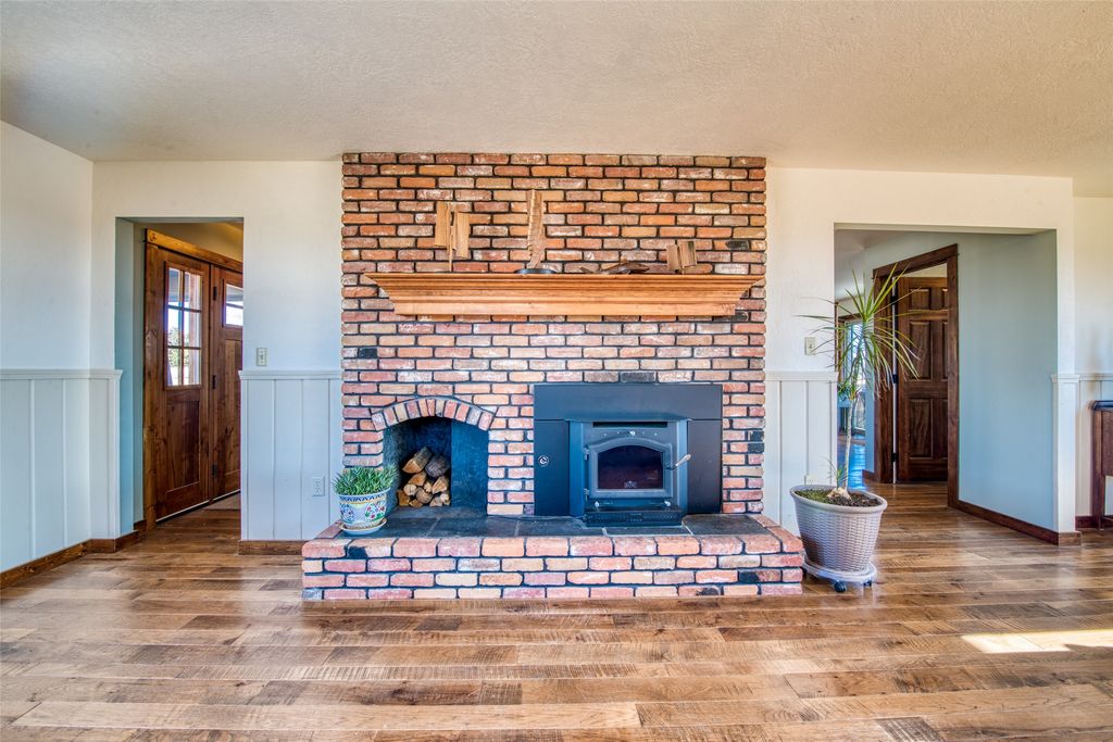 381 Sky West Lane, Hamilton, MT 59840 photo 30