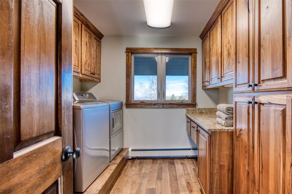 381 Sky West Lane, Hamilton, MT 59840 photo 33