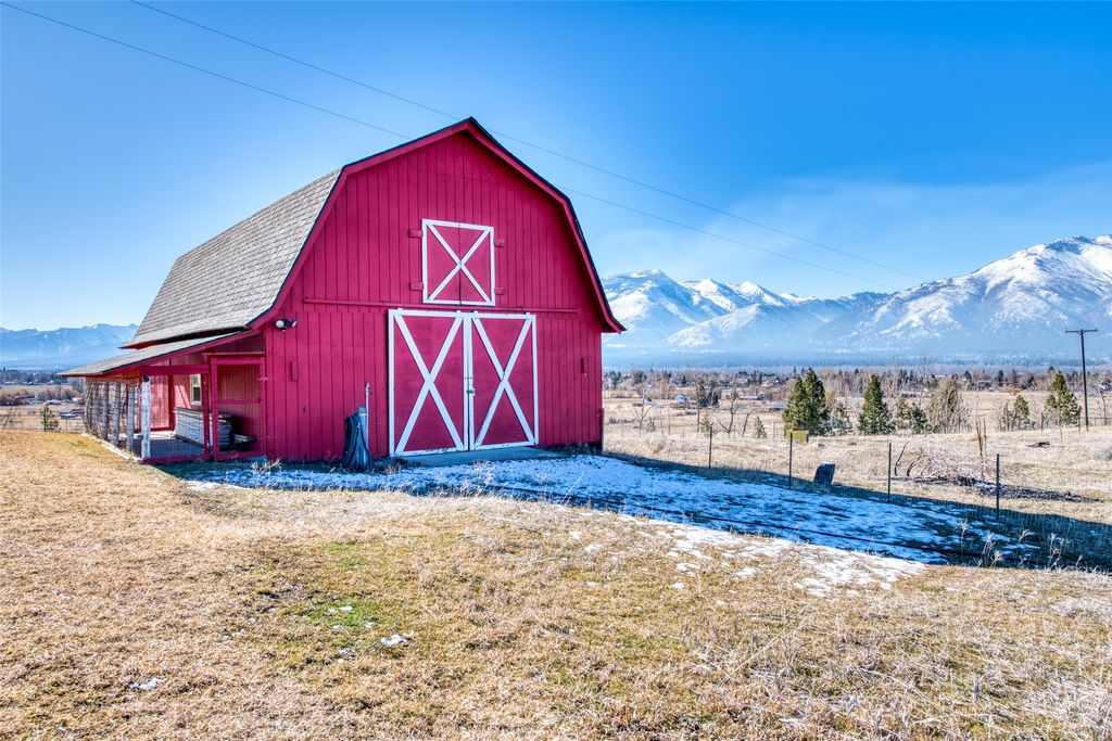 381 Sky West Lane, Hamilton, MT 59840 photo 6