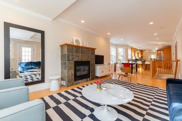 417 Walden St 417, Cambridge, MA 02138