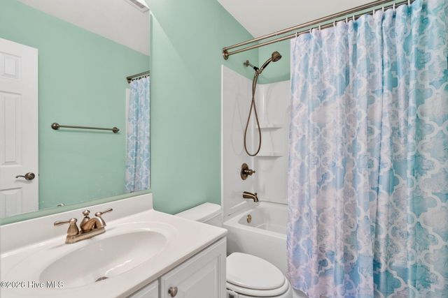 104 Farmers Rest Court, Carolina Shores, NC 28467