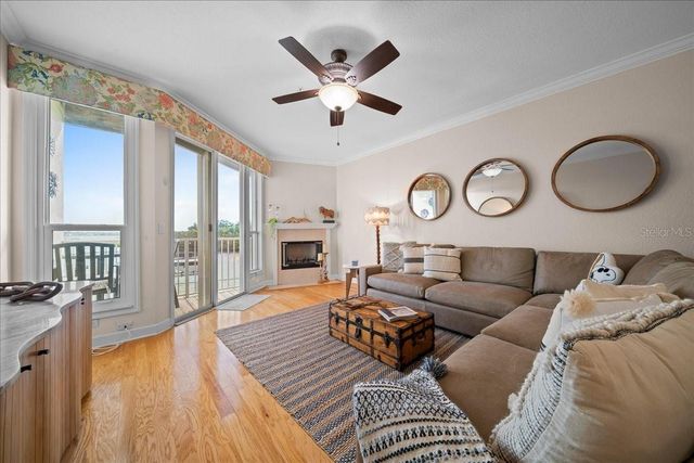 158 BRENT CIRCLE, Oldsmar, FL 34677