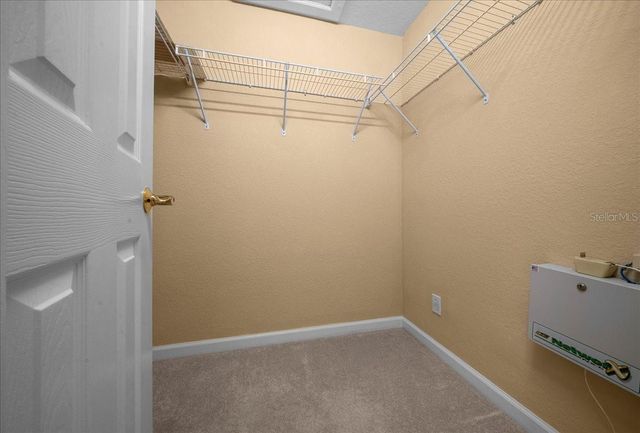 158 BRENT CIRCLE, Oldsmar, FL 34677