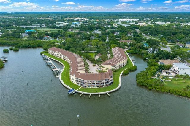 158 BRENT CIRCLE, Oldsmar, FL 34677