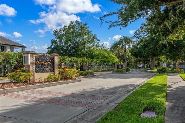 158 BRENT CIRCLE, Oldsmar, FL 34677