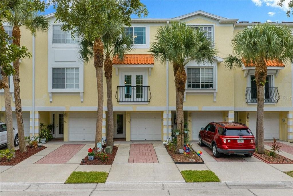 158 BRENT CIRCLE, Oldsmar, FL 34677