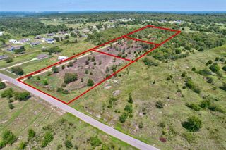 13247 Hobbs Creek Drive, Collinsville, OK 74021