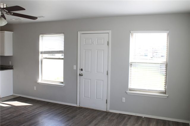 5007 Fieldstone Boulevard 2, Bentonville, AR 72712