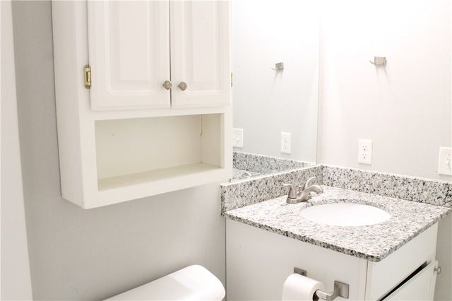 5007 Fieldstone Boulevard 2, Bentonville, AR 72712