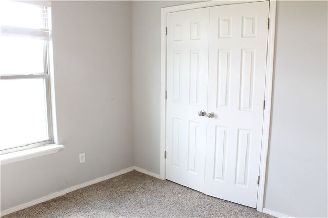 5007 Fieldstone Boulevard 2, Bentonville, AR 72712