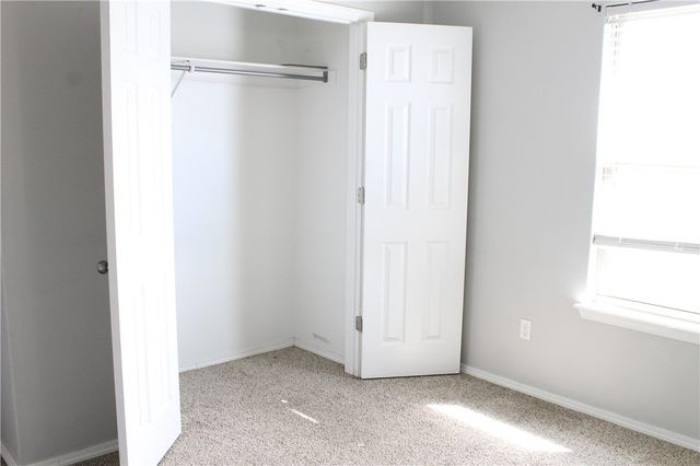 5007 Fieldstone Boulevard 2, Bentonville, AR 72712