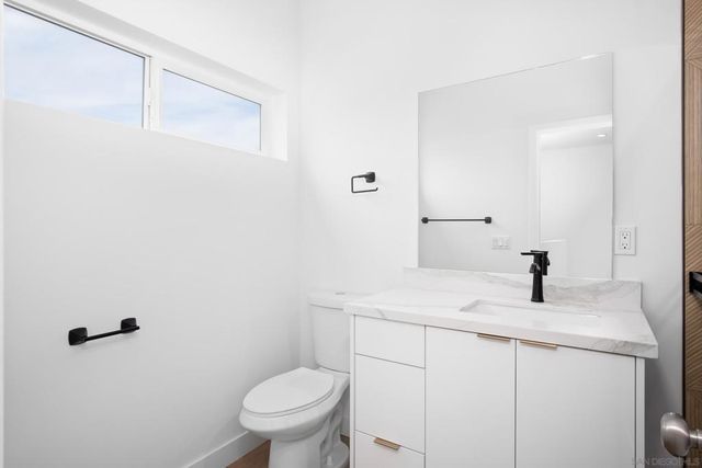32 Rincon St, San Diego, CA 92115