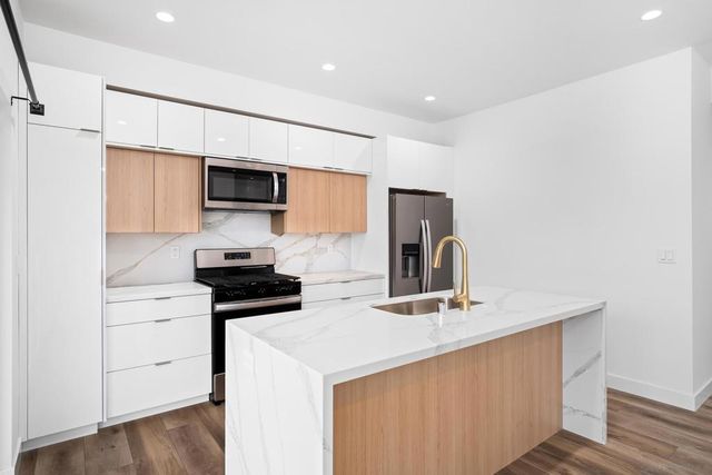 32 Rincon St, San Diego, CA 92115