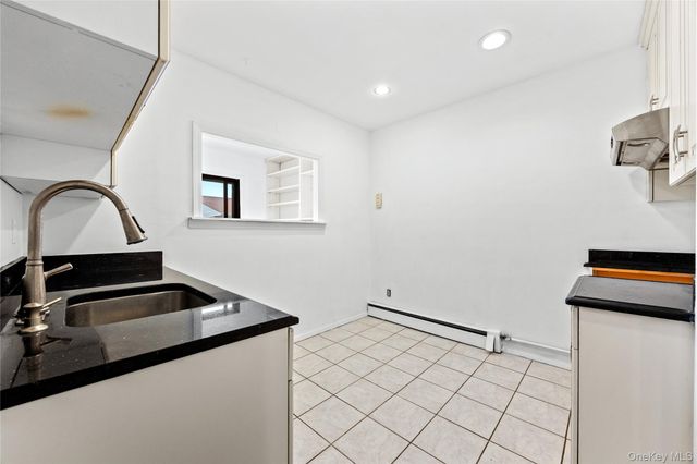 212 Westend Avenue 7-D, Freeport, NY 11520