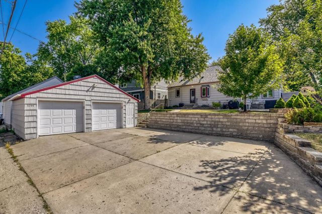 5744 Dupont Avenue S, Minneapolis, MN 55419