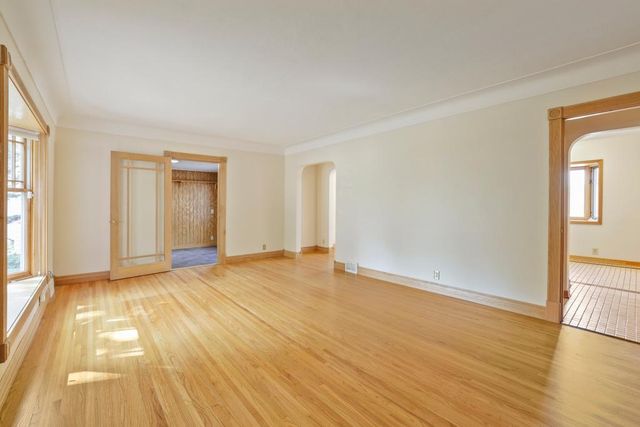 5744 Dupont Avenue S, Minneapolis, MN 55419