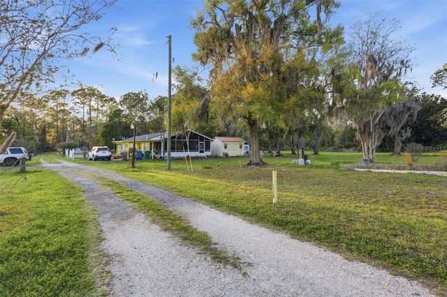 6102 LAKE WINONA ROAD, De Leon Springs, FL 32130