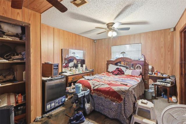 6102 LAKE WINONA ROAD, De Leon Springs, FL 32130