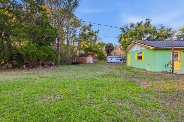 6102 LAKE WINONA ROAD, De Leon Springs, FL 32130