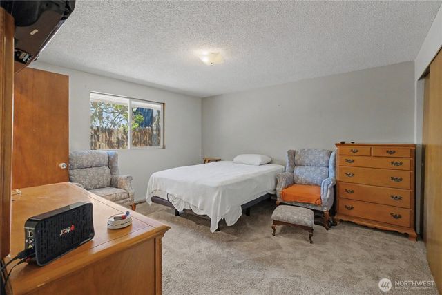 1121 Jean St SE, East Wenatchee, WA 98802