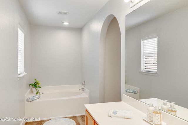 2250 Spring Creek Circle NE, Palm Bay, FL 32905