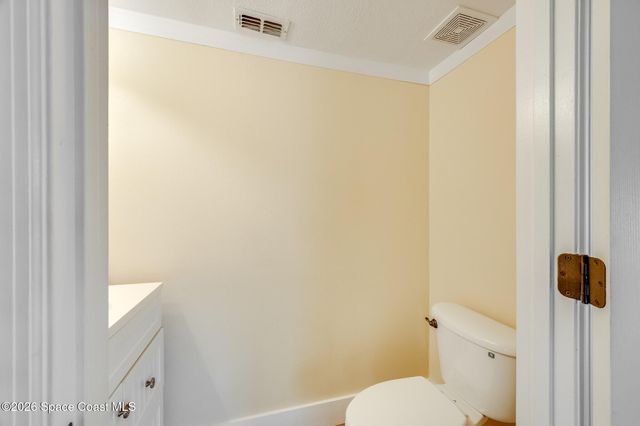 2250 Spring Creek Circle NE, Palm Bay, FL 32905