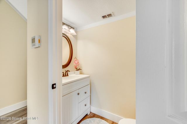 2250 Spring Creek Circle NE, Palm Bay, FL 32905