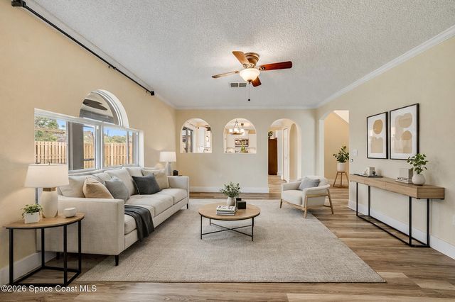 2250 Spring Creek Circle NE, Palm Bay, FL 32905