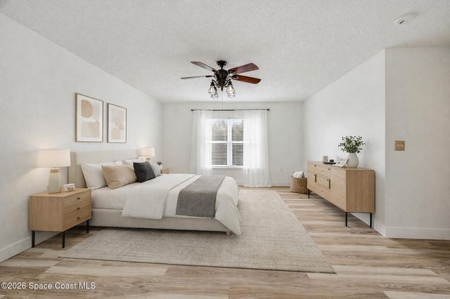 2250 Spring Creek Circle NE, Palm Bay, FL 32905