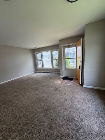 768 W MAPLEDALE Avenue, Hazel Park, MI 48030