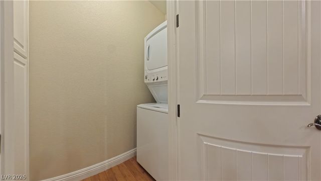 1274 Calcione Drive, Henderson, NV 89011