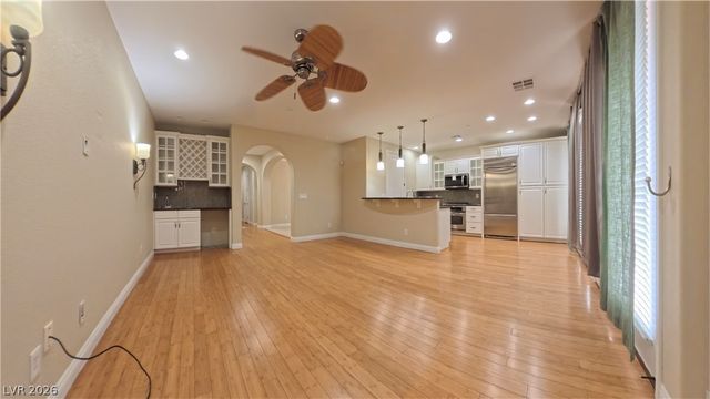 1274 Calcione Drive, Henderson, NV 89011