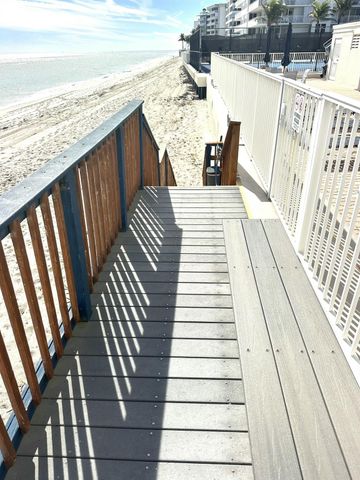 3540 S Ocean Boulevard 409, South Palm Beach, FL 33480