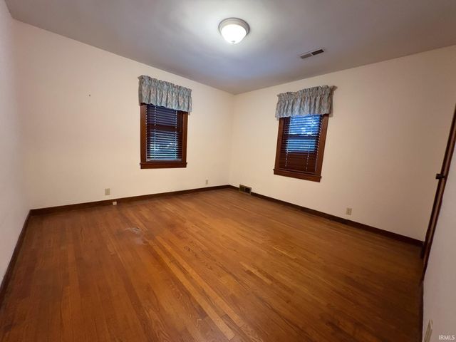 2007 Jackson Drive, Vincennes, IN 47591