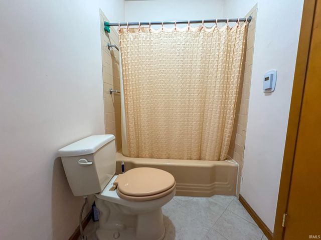 2007 Jackson Drive, Vincennes, IN 47591