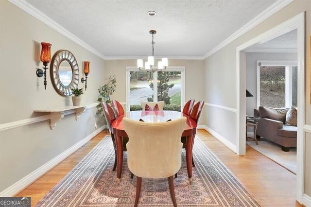 345 Clear Creek Court, Roswell, GA 30076