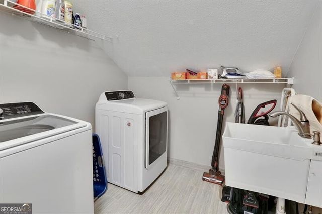 345 Clear Creek Court, Roswell, GA 30076