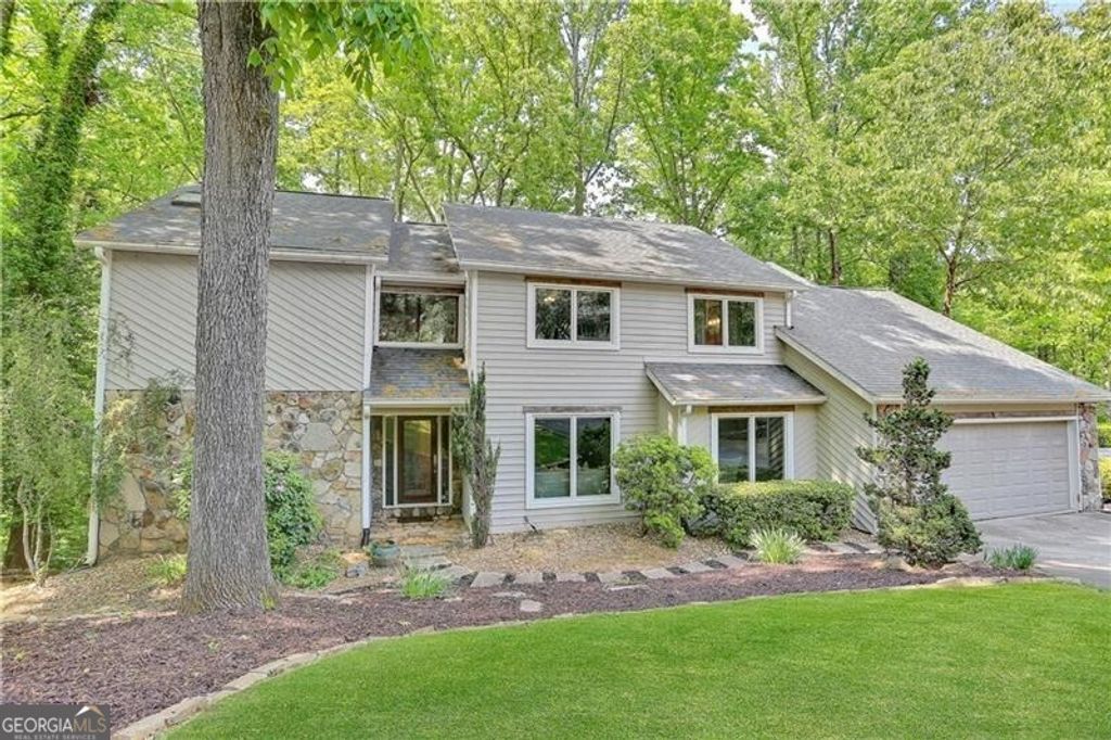 345 Clear Creek Court, Roswell, GA 30076