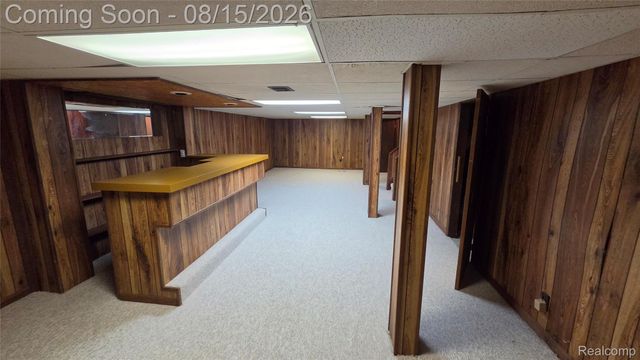 1952 S Globe Street, Westland, MI 48186
