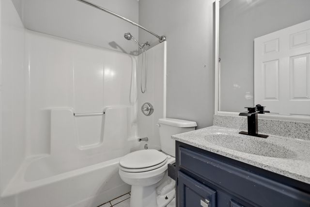 2218 Woodford Drive, Richmond, KY 40475