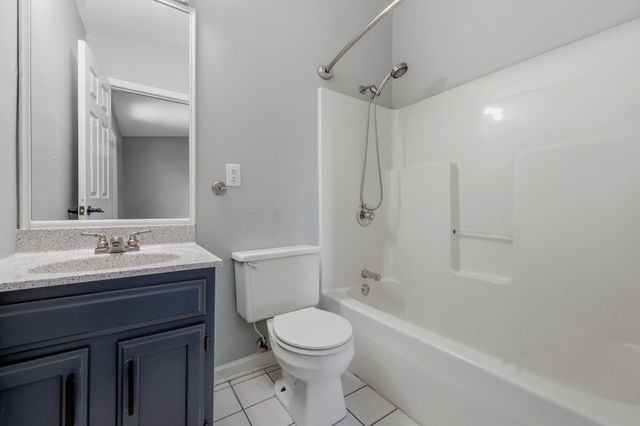 2218 Woodford Drive, Richmond, KY 40475