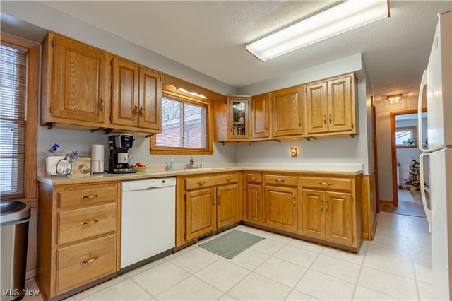 3027 22nd Street NW, Canton, OH 44708