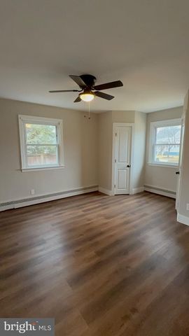 1420 S PLEASANT DR, Feasterville Trevose, PA 19053